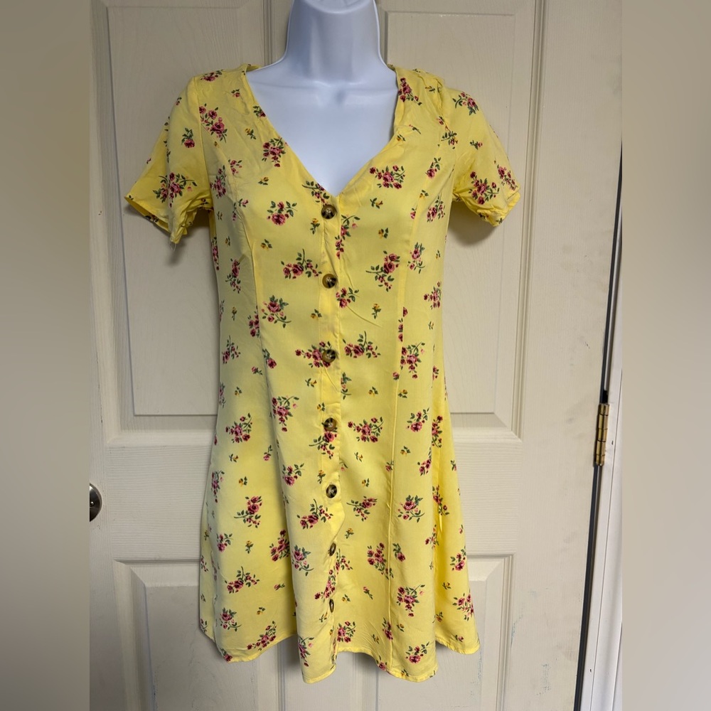 Yellow floral button down from mini dress size 2